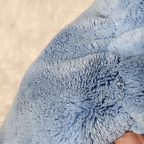 Norwex Dust Mitt - Picture 4 of 6